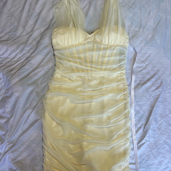 Dress - Picture 2 of 4